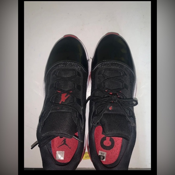 Nike Air Jordan 11 cmft low men’s 11 black/red/ white - Picture 4 of 4